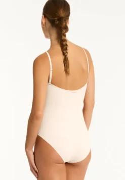 Online Sea Level Casa Del Mar Flower Bandeau Swimsuit Coconut